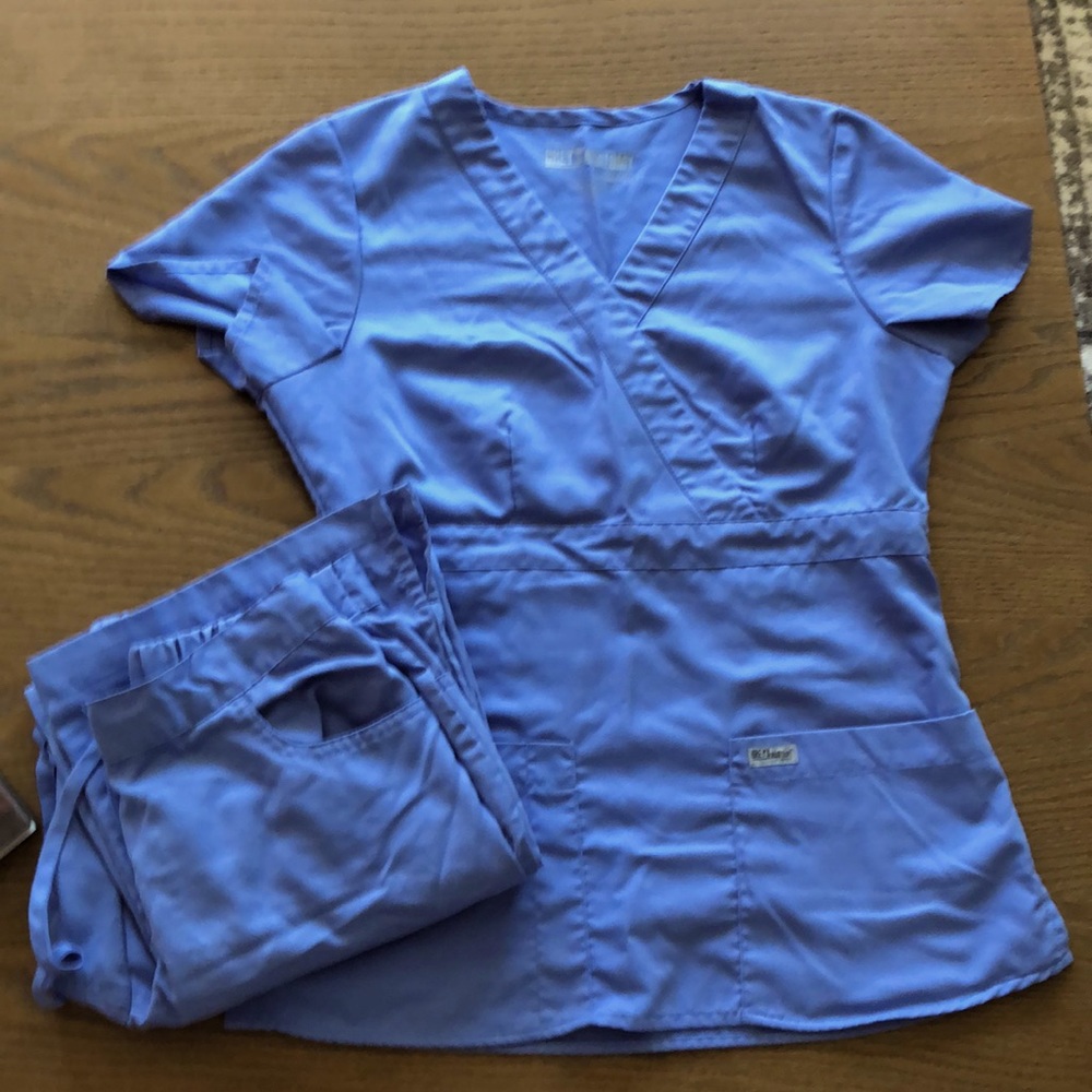 Greys anatomy by barco scrub set,Small top xs pant